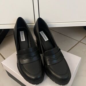 Steve Madden Heeled Loafer Black Size 7